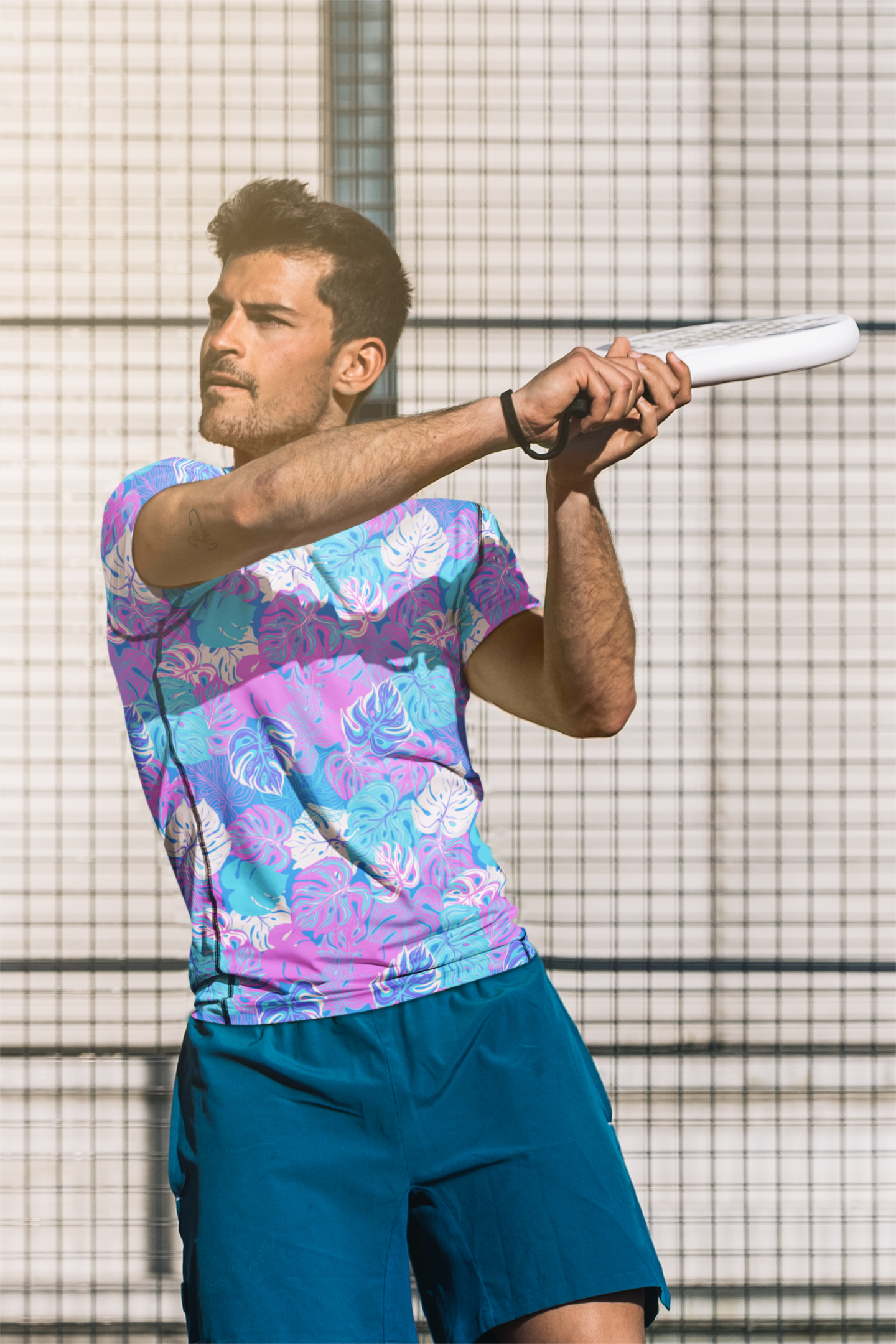 Bonheur tropical au néon